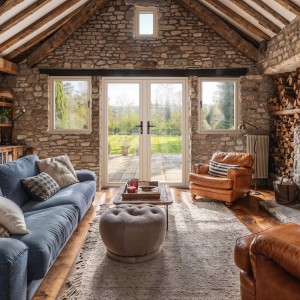 OMNIA Heritage Interior Lounge Windows and Door web.jpg